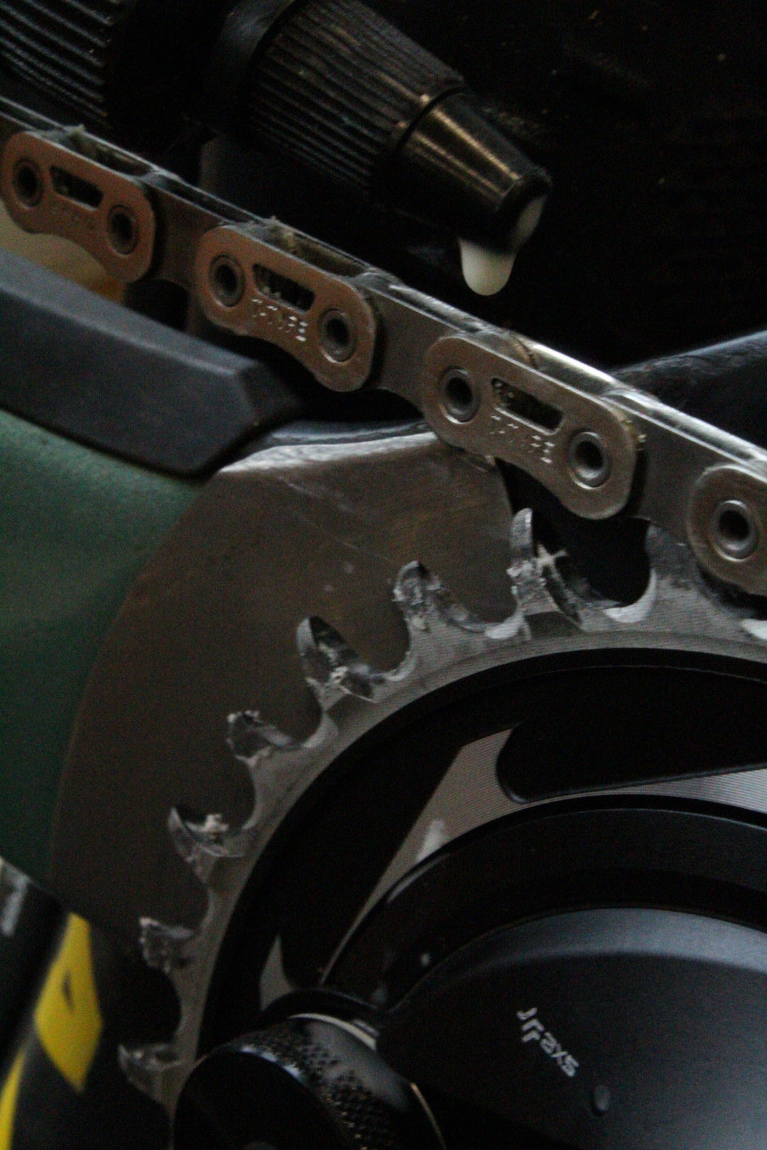 The Hidden Costs of Hot Waxing: Why Your Chain is Losing Efficiency?